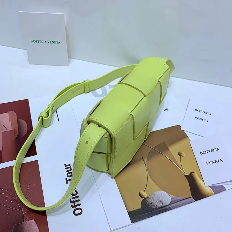 All categories 💚 Authentic bags 💚 BV 2025 new BV crossbody bag